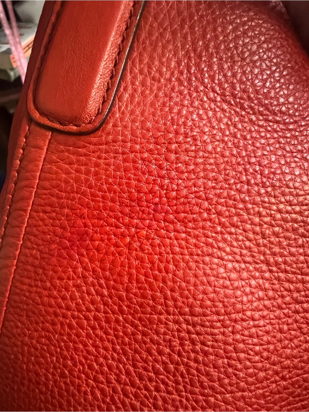 Gucci Large SoHo Red Pebbled Leather with Gold Hardware and Tassel - Picture 6 of 10